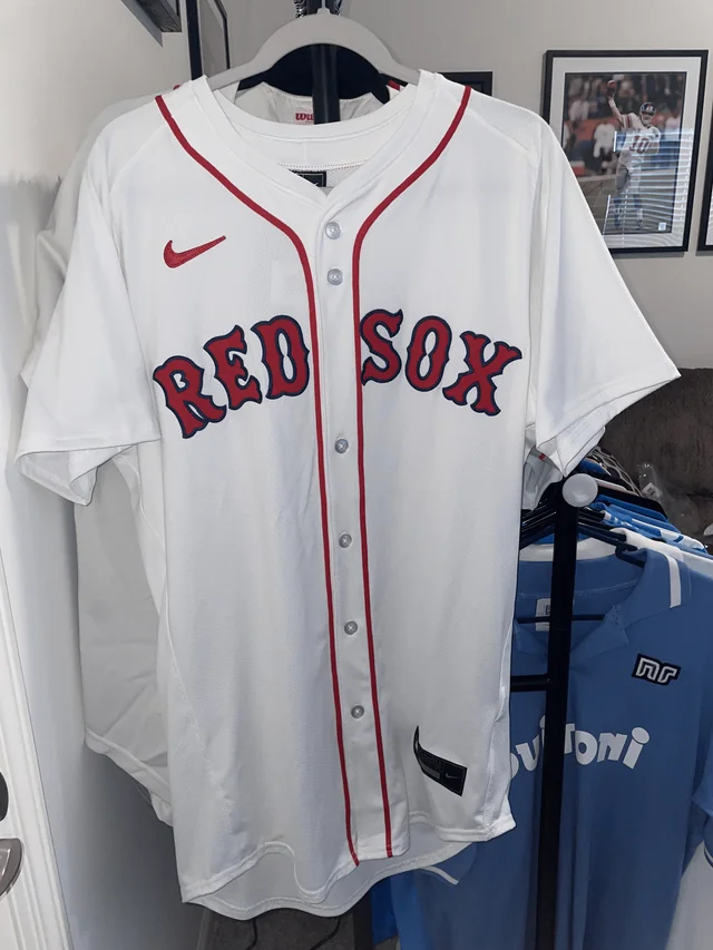 Home Jersey of Red Sox