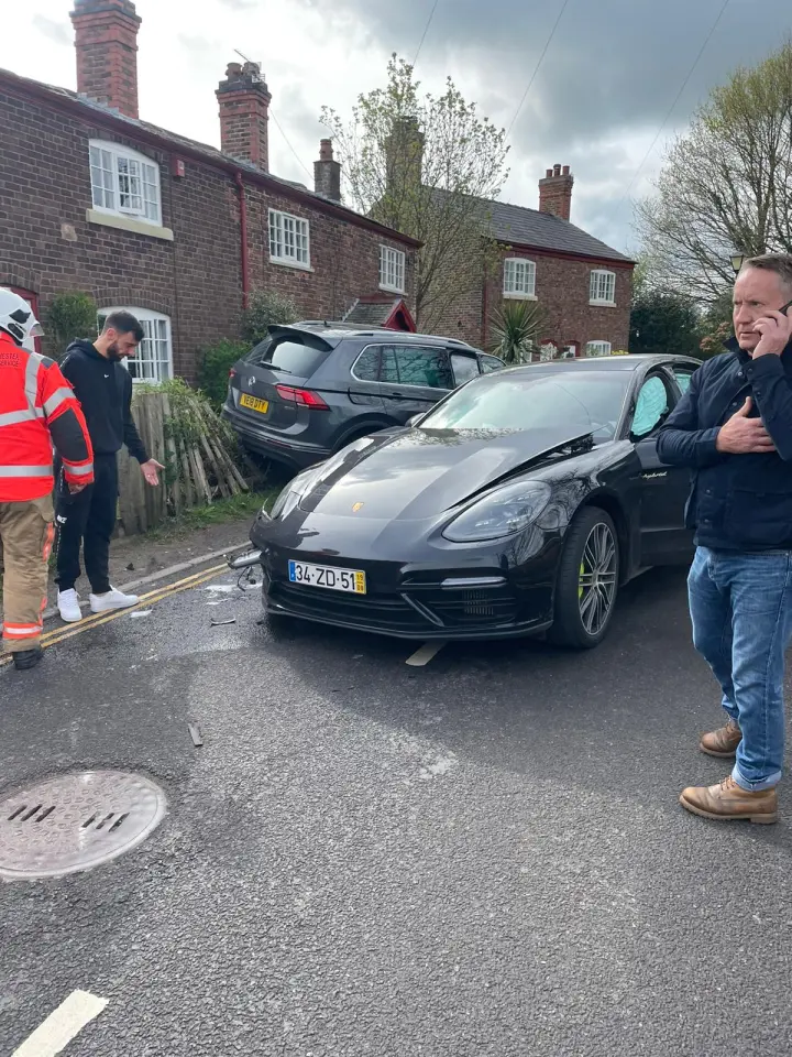 Bruno Fernandes car crash