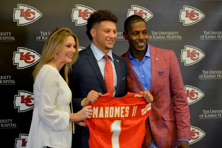 Patrick Mahomes and his parents